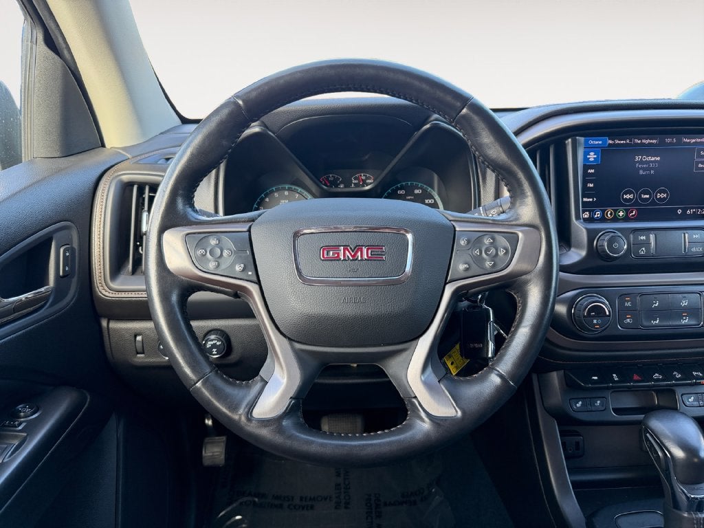 2022 GMC Canyon 4WD AT4 w/Leather