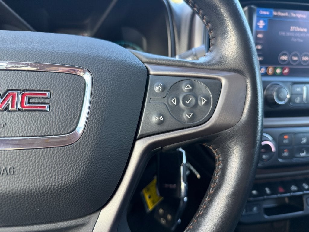 2022 GMC Canyon 4WD AT4 w/Leather