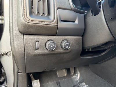 2022 GMC Canyon 4WD AT4 w/Leather