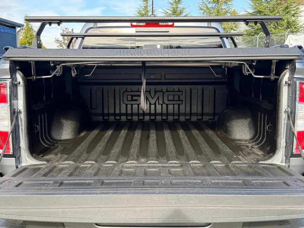 2022 GMC Canyon 4WD AT4 w/Leather