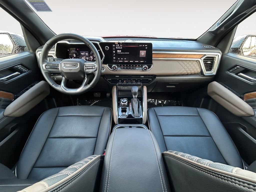 2023 GMC Canyon Denali