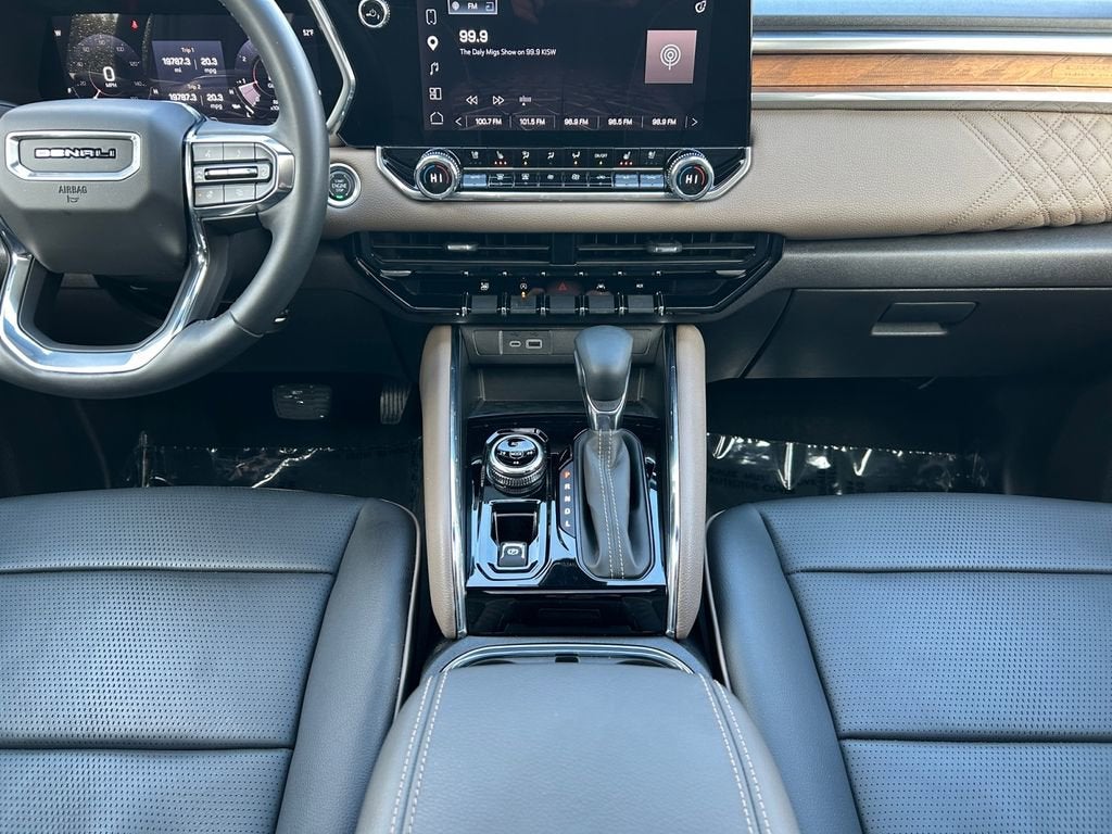 2023 GMC Canyon Denali