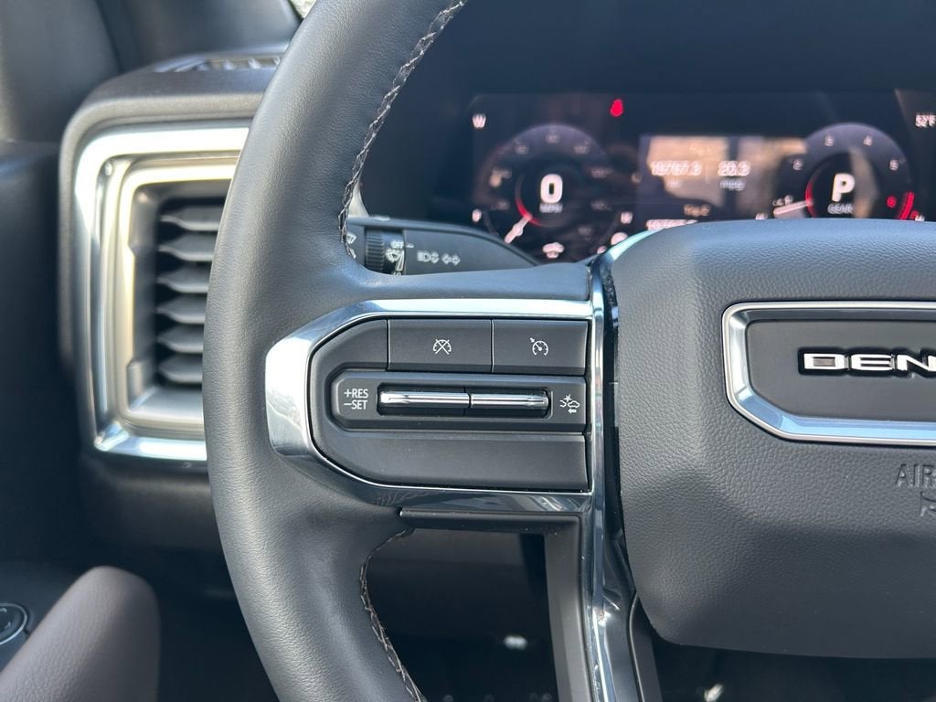 2023 GMC Canyon Denali