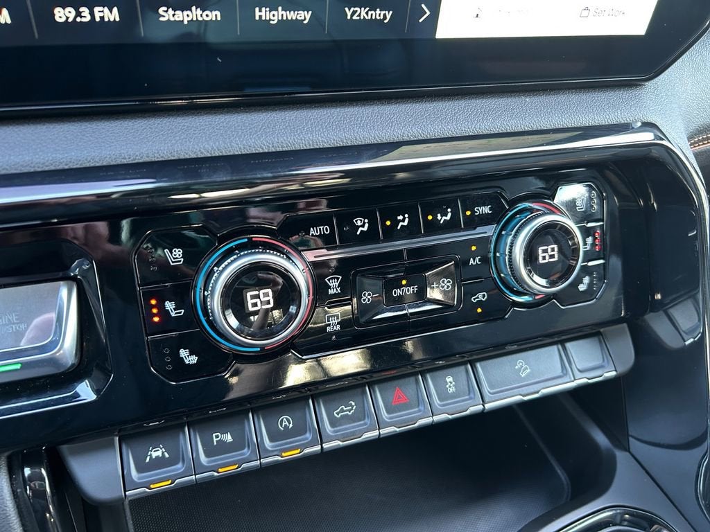 2025 GMC Sierra 1500 AT4