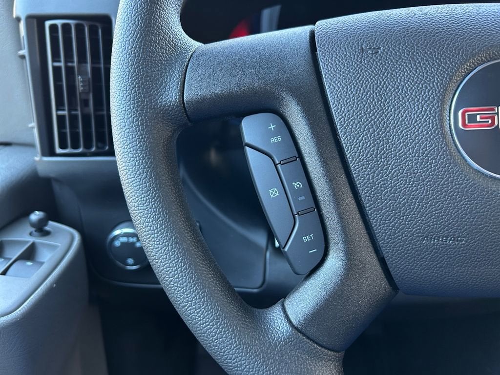 2025 GMC Savana Cargo 2500 Work Van