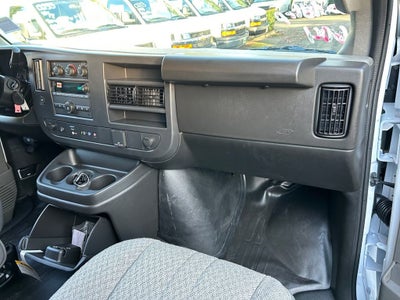 2025 GMC Savana Cargo 2500 Work Van