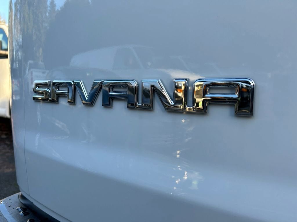 2025 GMC Savana Cargo 2500 Work Van