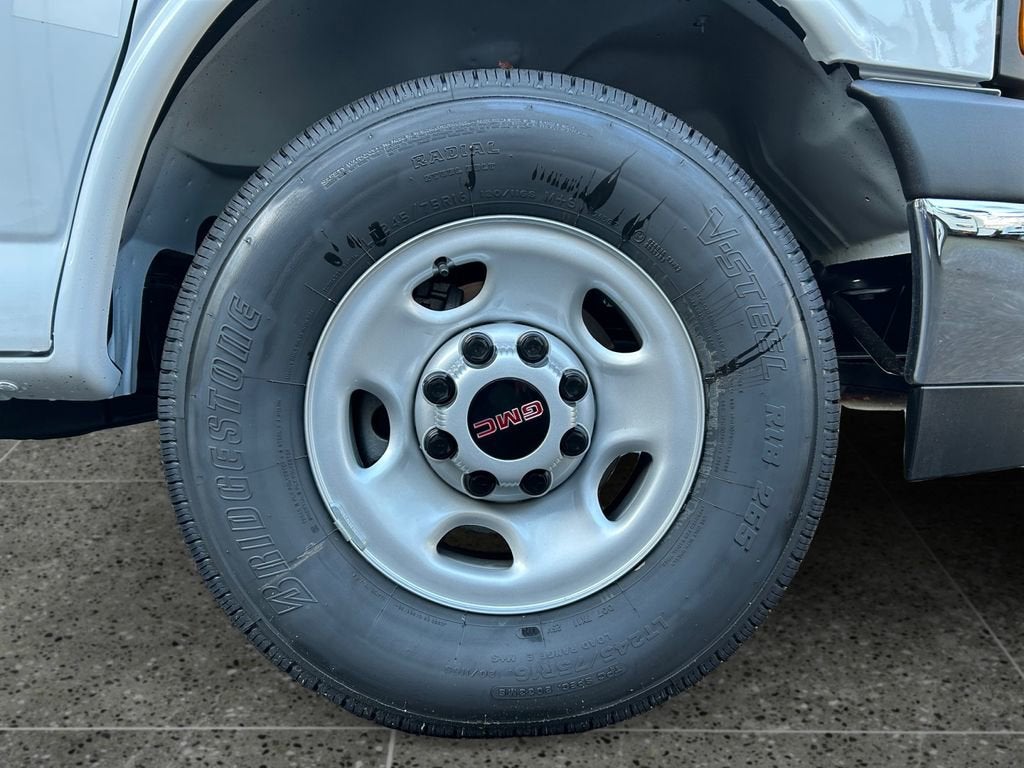 2025 GMC Savana Cargo 2500 Work Van