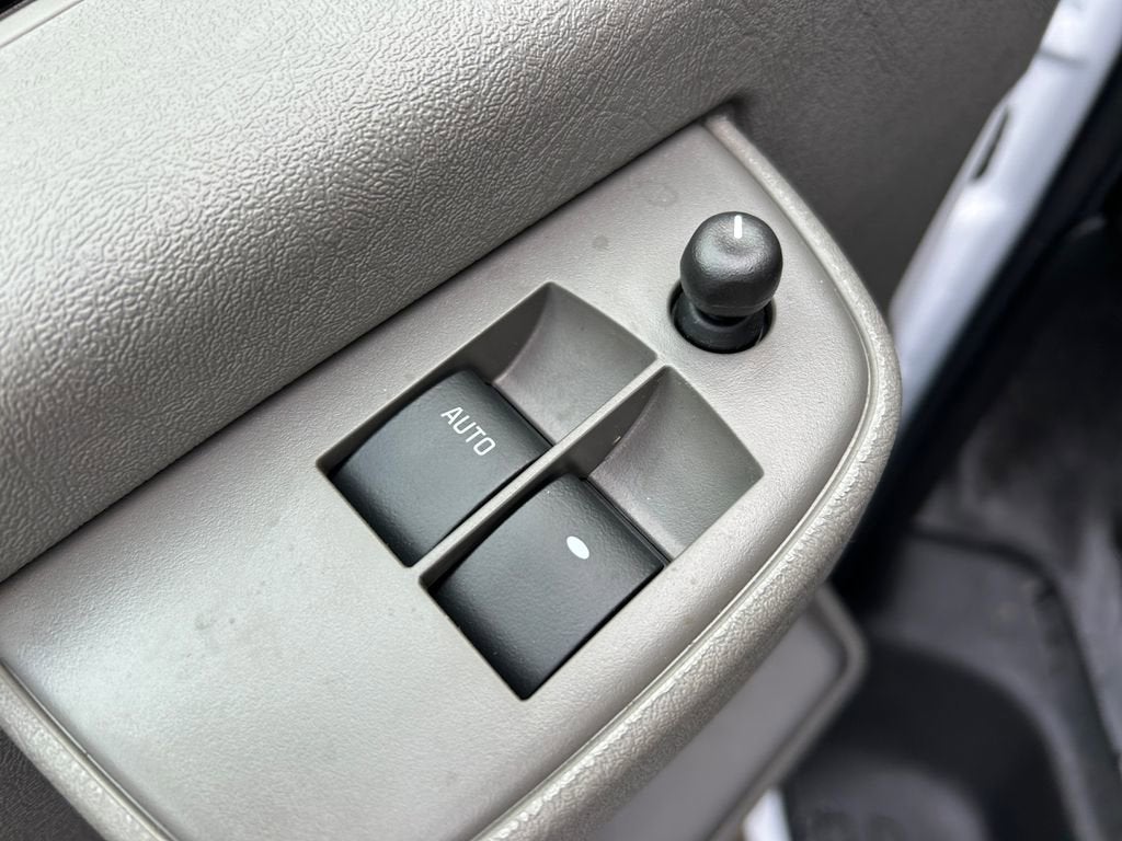 2025 GMC Savana Cargo Work Van