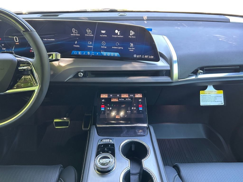 2026 Cadillac VISTIQ Luxury