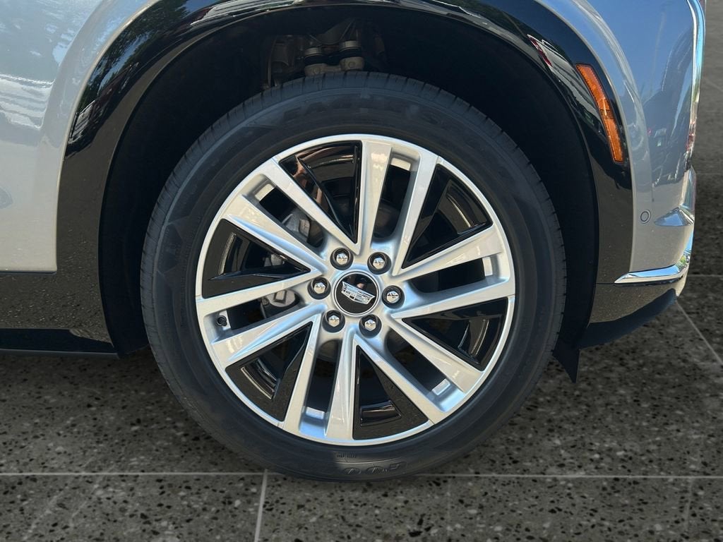 2026 Cadillac VISTIQ Luxury