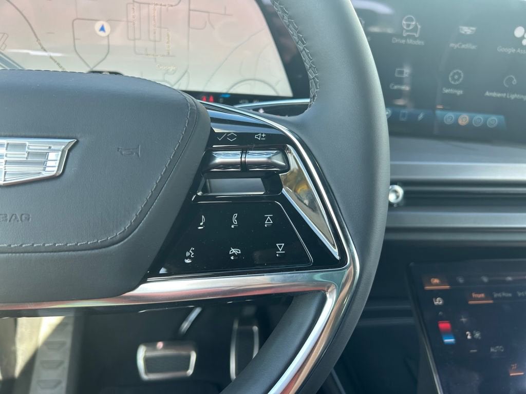 2026 Cadillac VISTIQ Platinum