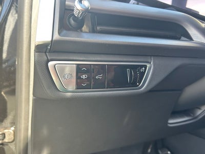 2026 Cadillac VISTIQ Platinum