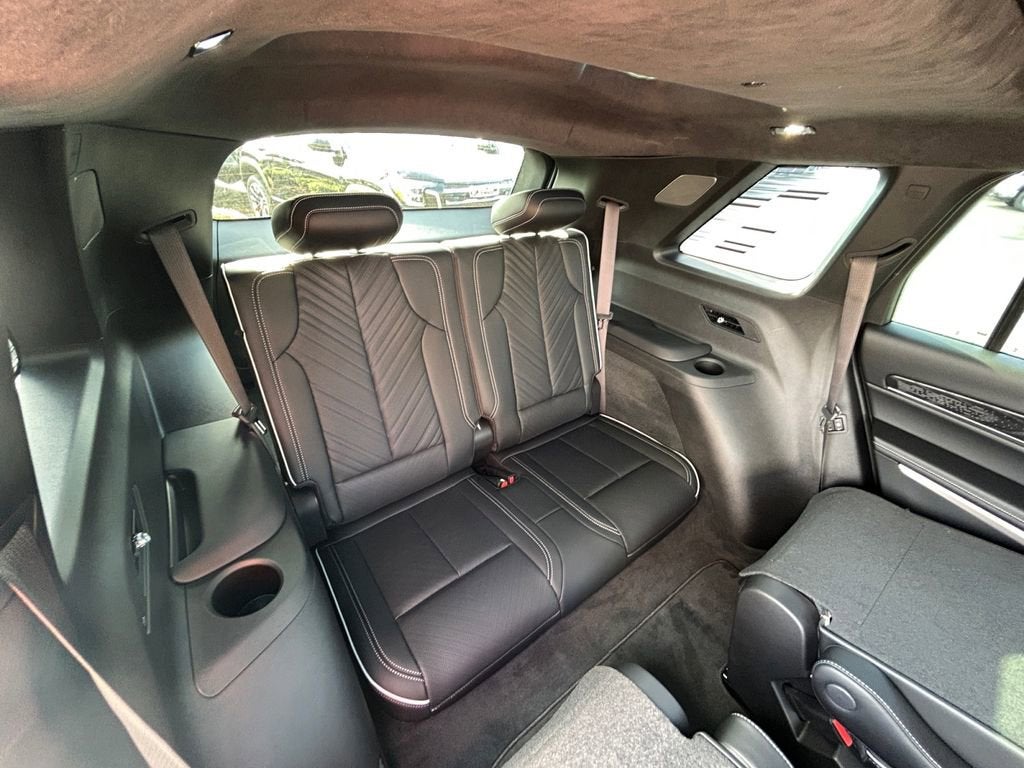 2026 Cadillac VISTIQ Platinum