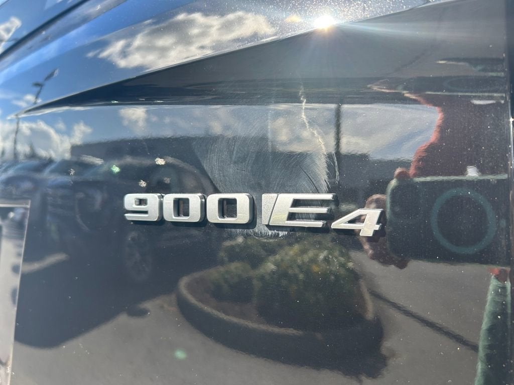 2026 Cadillac VISTIQ Platinum