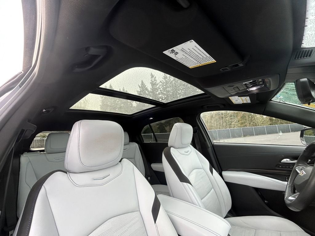 2024 Cadillac XT4 Sport