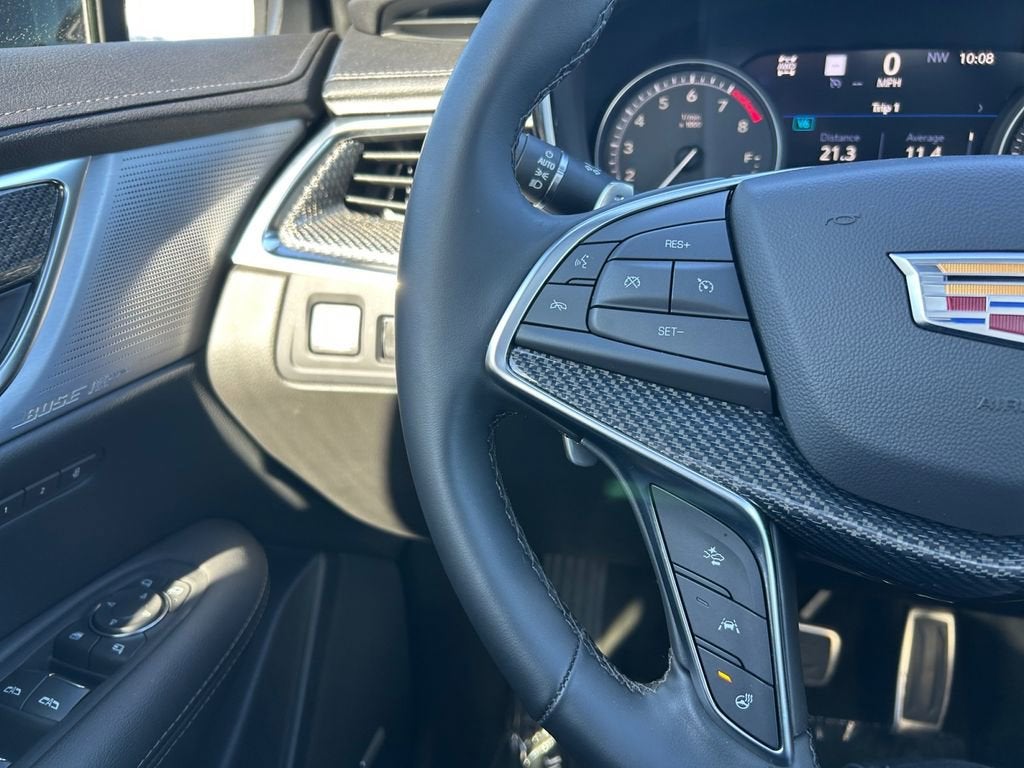 2025 Cadillac XT5 Sport