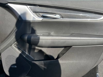 2025 Cadillac XT5 Sport