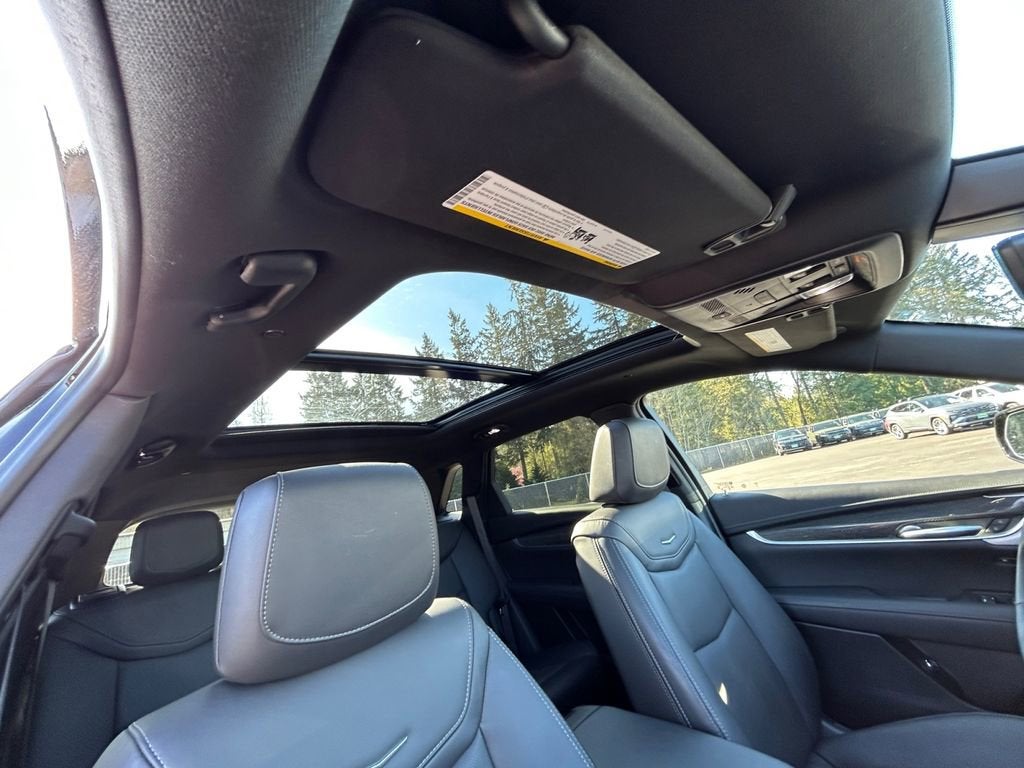 2025 Cadillac XT5 Sport