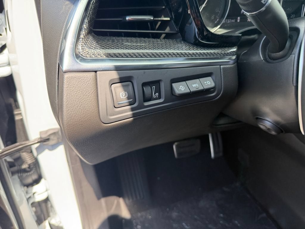 2026 Cadillac XT5 Sport