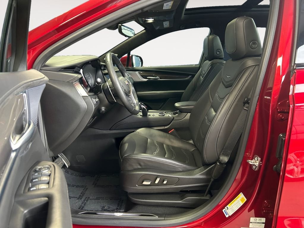 2024 Cadillac XT5 Sport