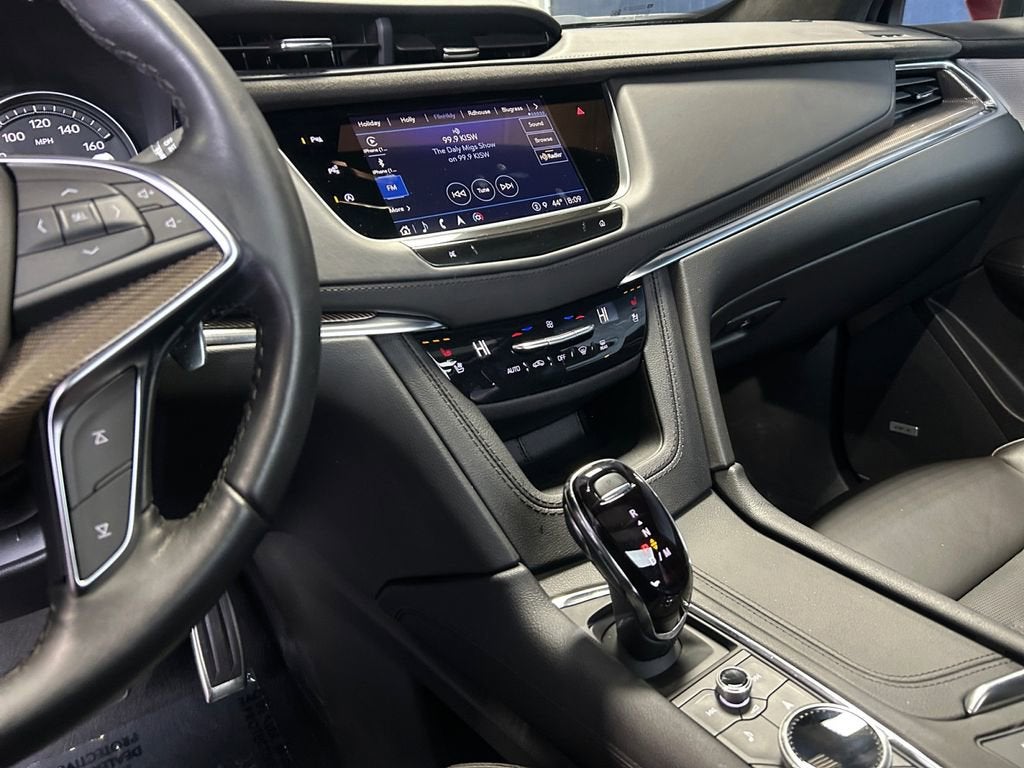 2024 Cadillac XT5 Sport