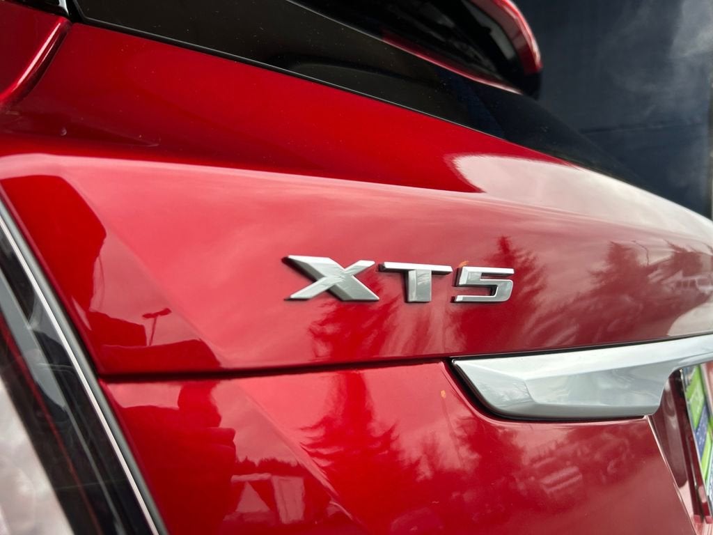 2024 Cadillac XT5 Sport