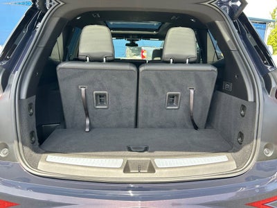 2025 Cadillac XT6 Luxury