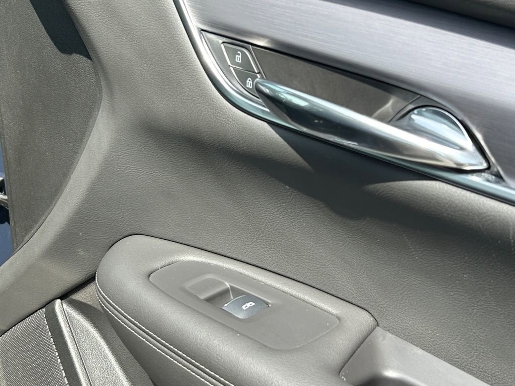 2025 Cadillac XT6 Luxury