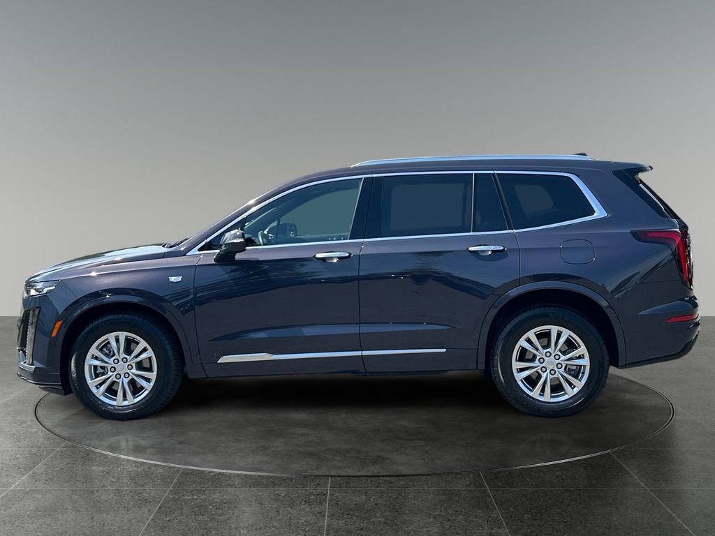 2025 Cadillac XT6 Luxury