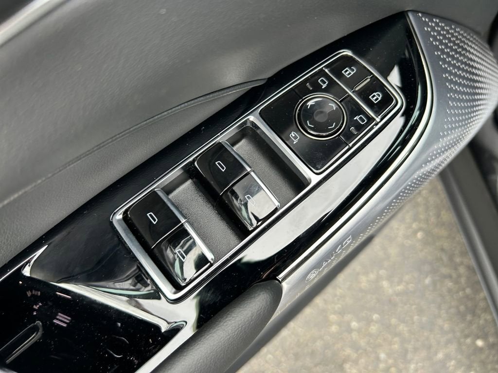 2026 Cadillac LYRIQ Premium Luxury