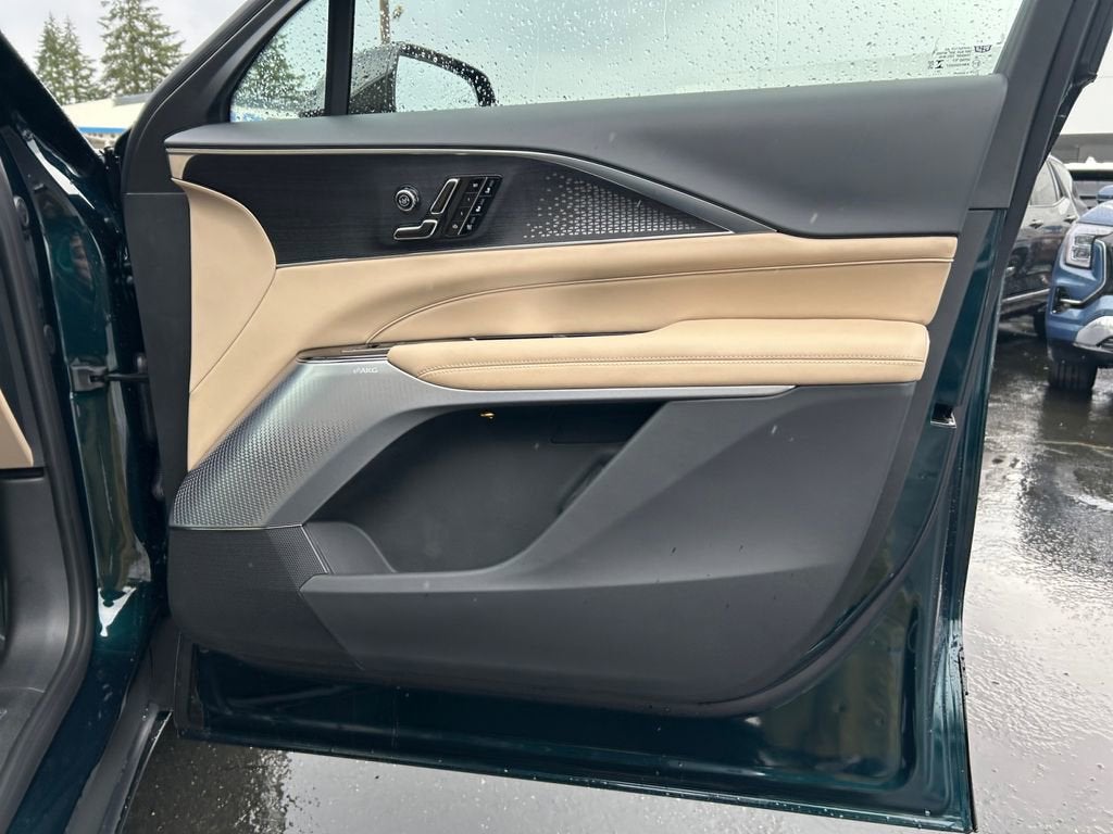 2026 Cadillac LYRIQ Signature Luxury