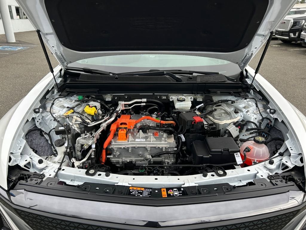 2025 Cadillac LYRIQ Sport 1