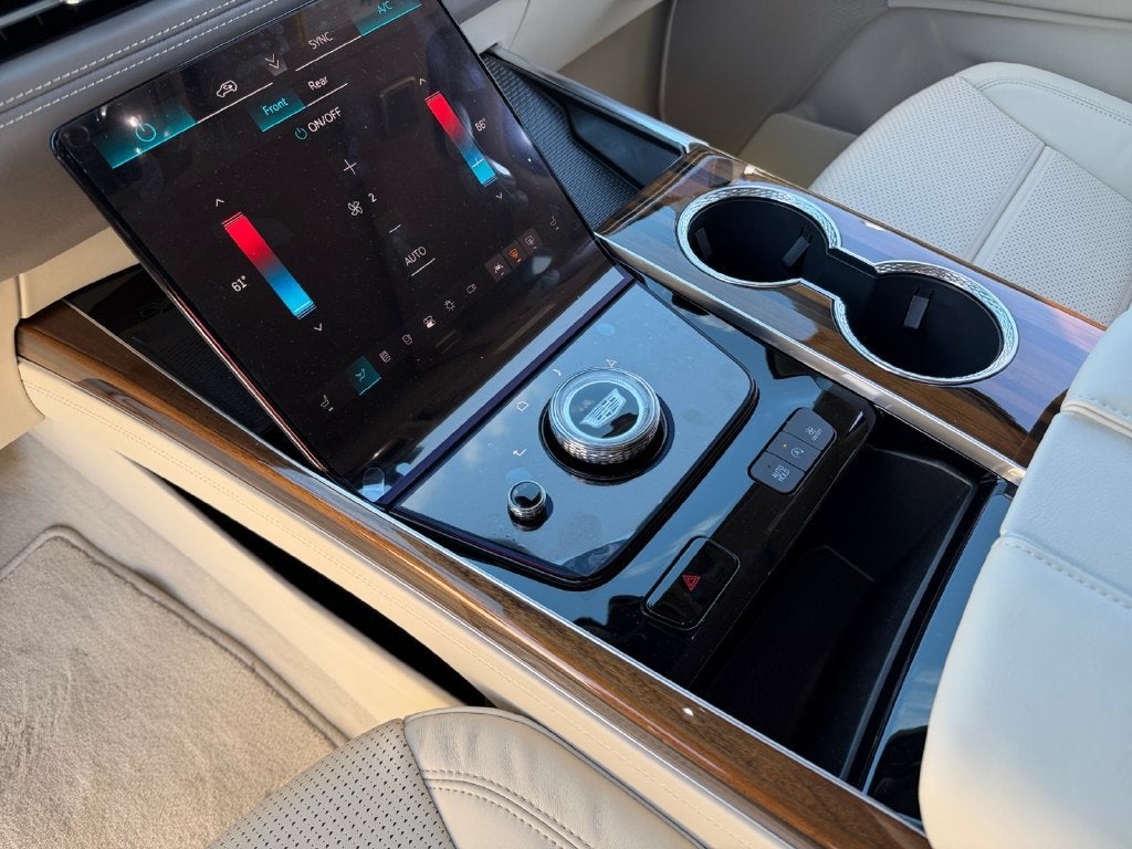 2026 Cadillac Escalade ESV Platinum Sport