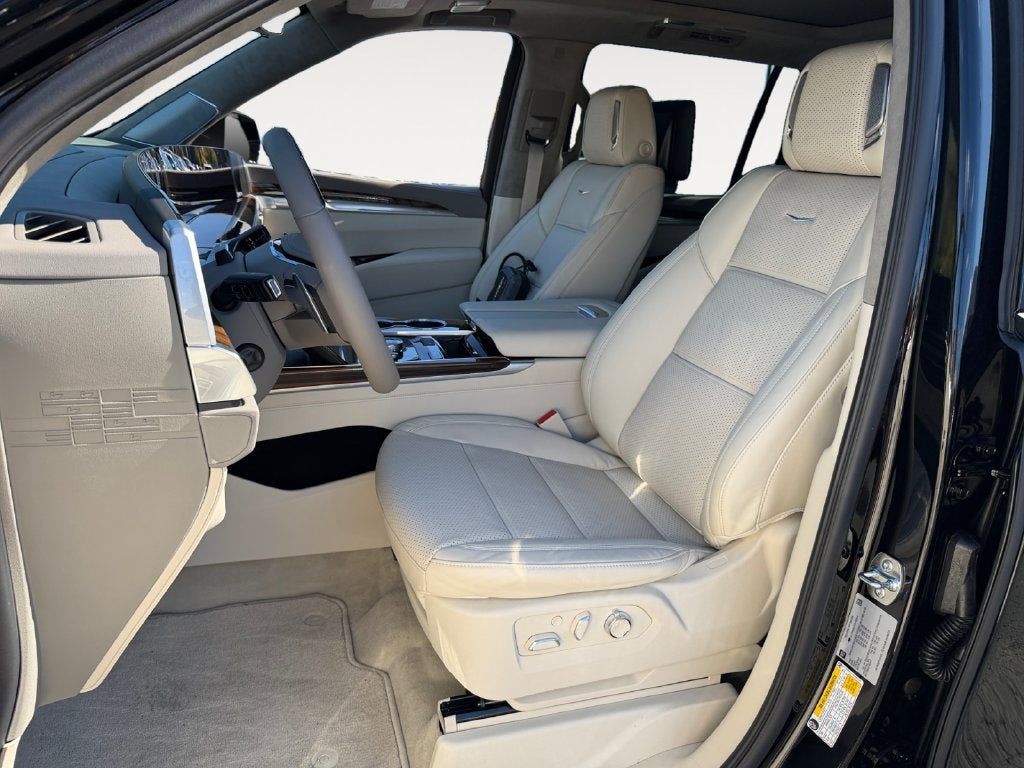 2026 Cadillac Escalade ESV Platinum Sport