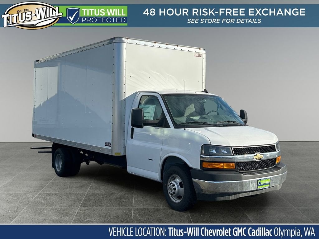 2025 Chevrolet Express Cutaway 3500 1WT