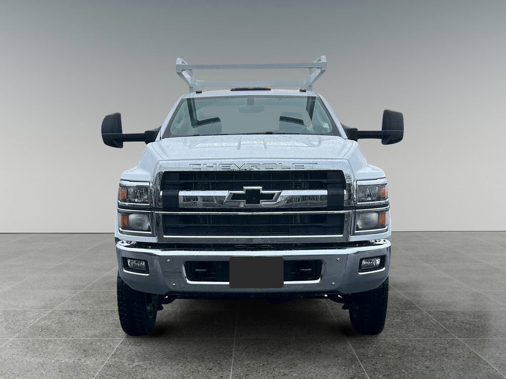 2024 Chevrolet Silverado 5500 HD Work Truck
