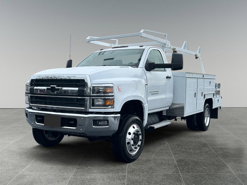 2024 Chevrolet Silverado 5500 HD Work Truck