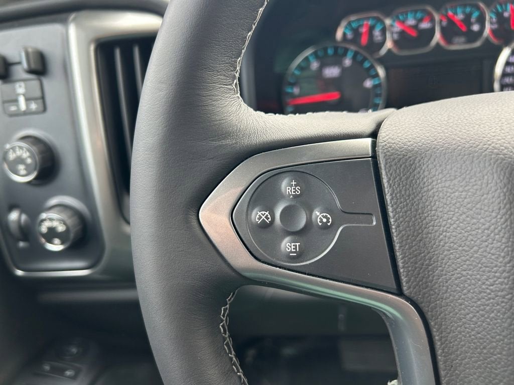 2025 Chevrolet Silverado 5500 HD LT