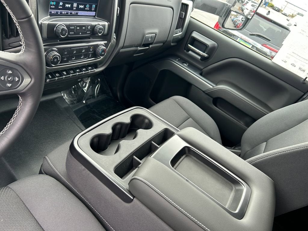 2025 Chevrolet Silverado 5500 HD LT