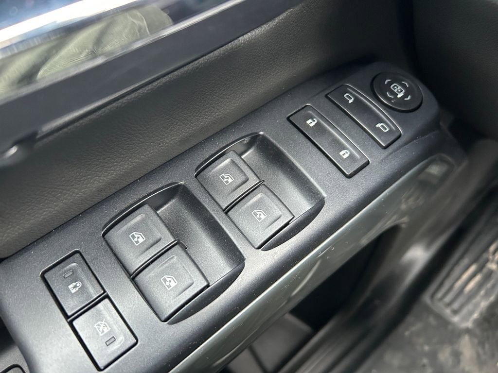 2024 Chevrolet Silverado 5500 HD LT