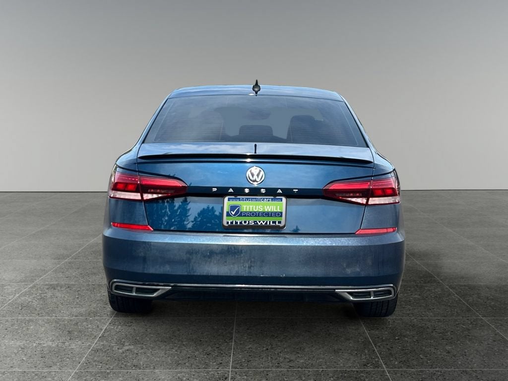 2021 Volkswagen Passat 2.0T R-Line
