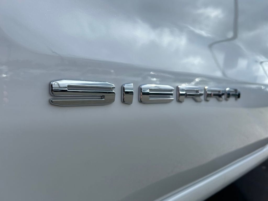 2025 GMC Sierra 1500 Pro