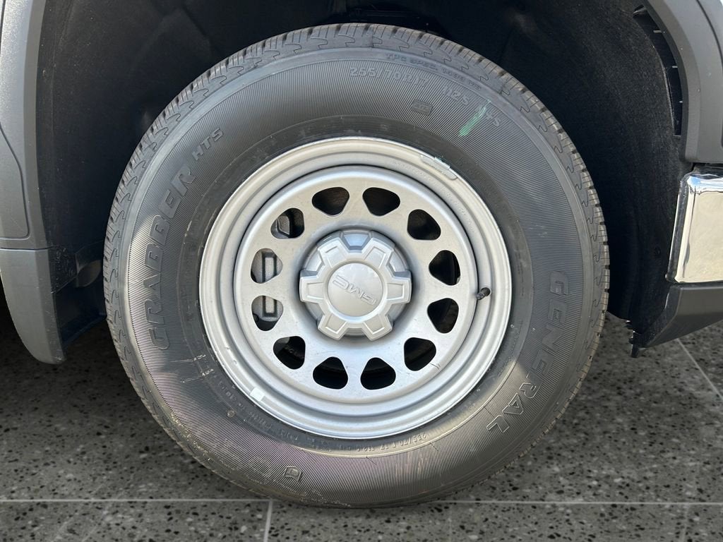 2025 GMC Sierra 1500 Pro