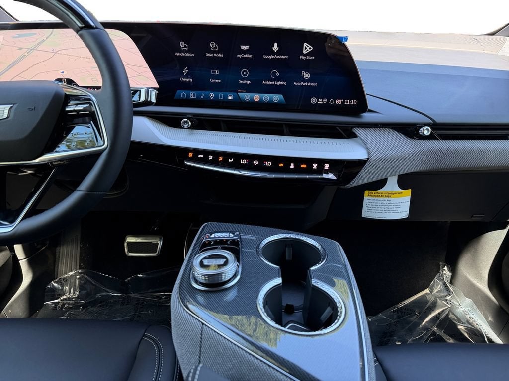 2027 Cadillac OPTIQ Luxury