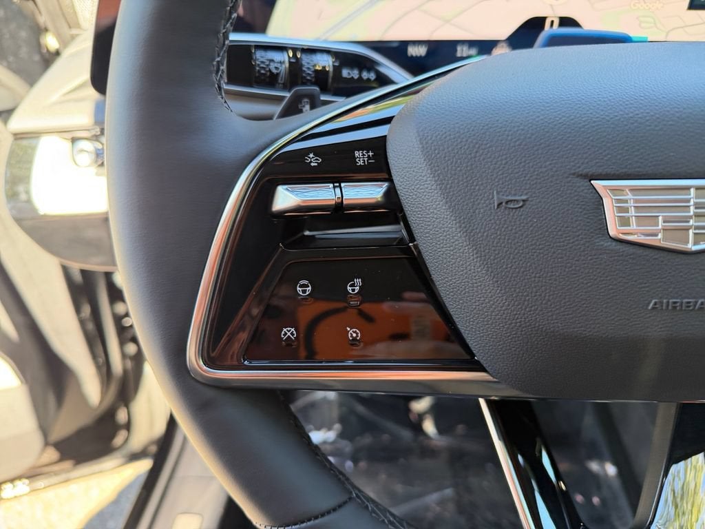 2027 Cadillac OPTIQ Luxury