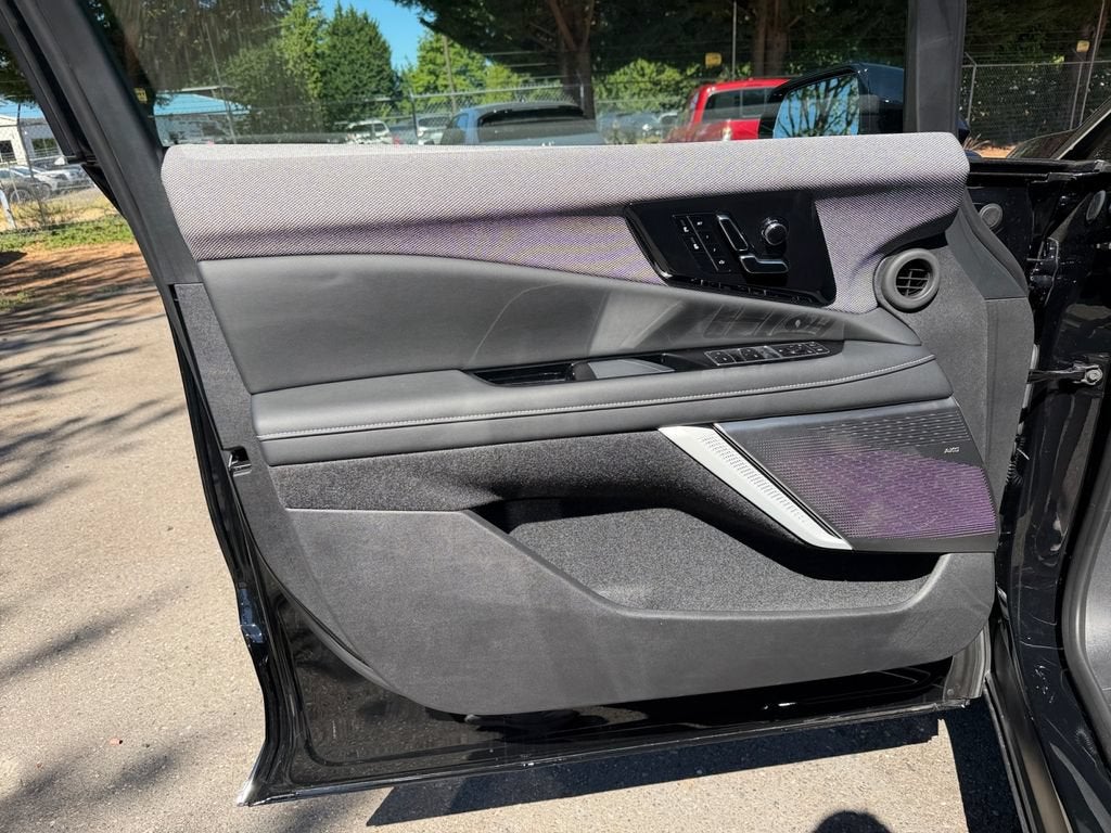 2027 Cadillac OPTIQ Luxury