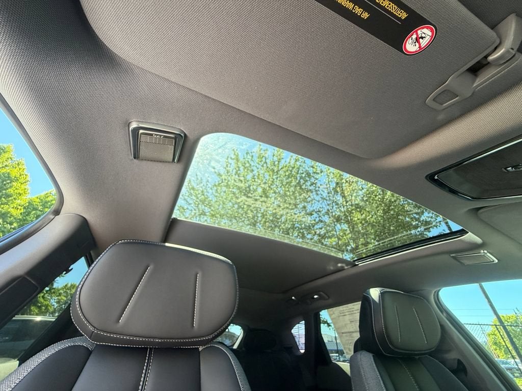 2027 Cadillac OPTIQ Luxury