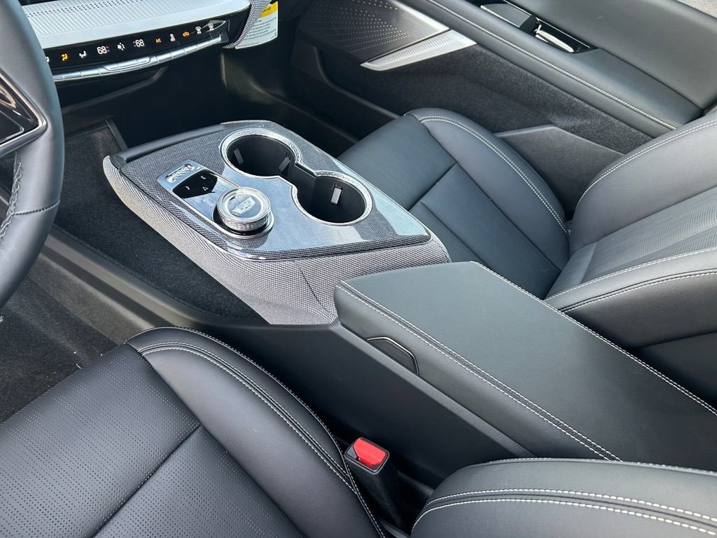 2025 Cadillac OPTIQ Sport 2