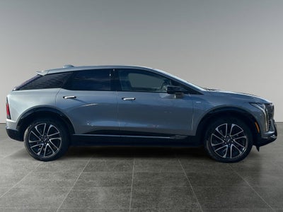 2025 Cadillac OPTIQ Sport 2